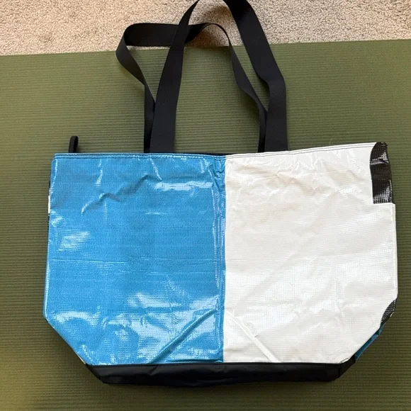 Rareform Blake Zippered Tote Recycled Billboard Blue White - Picture 2 of 6